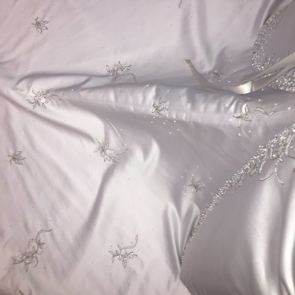 New Sexy Bridal Gown, White Mermaid Wedding Dress, Corset  Sz 6  Reg $1399 - Picture 7 of 10